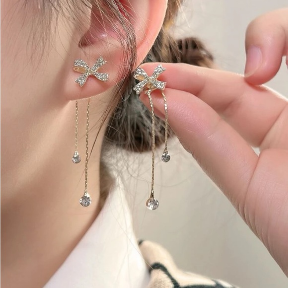 Jewelry - 3/$25 Double sided  earrings